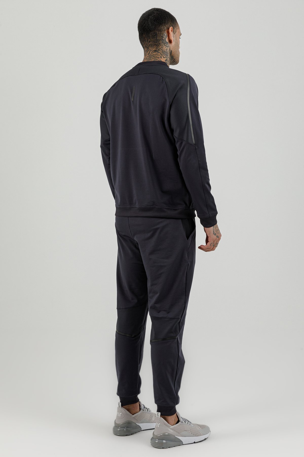 Sıfır Yaka Erkek Sweatshirt - 180003-M.02