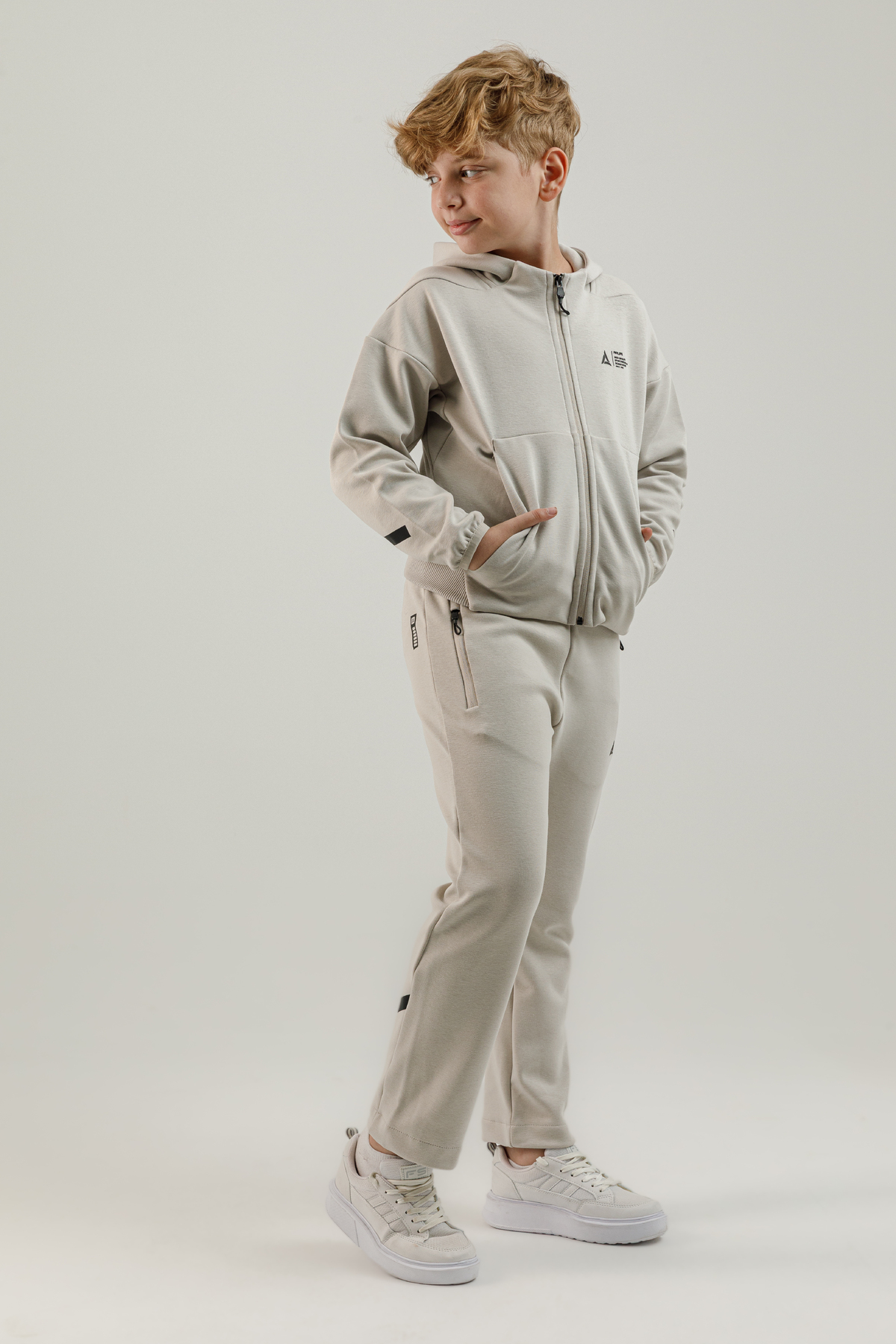 Tam Boy Fermuarlı Genç Çocuk Kapüşonlu Sweatshirt - 180012-U.01
