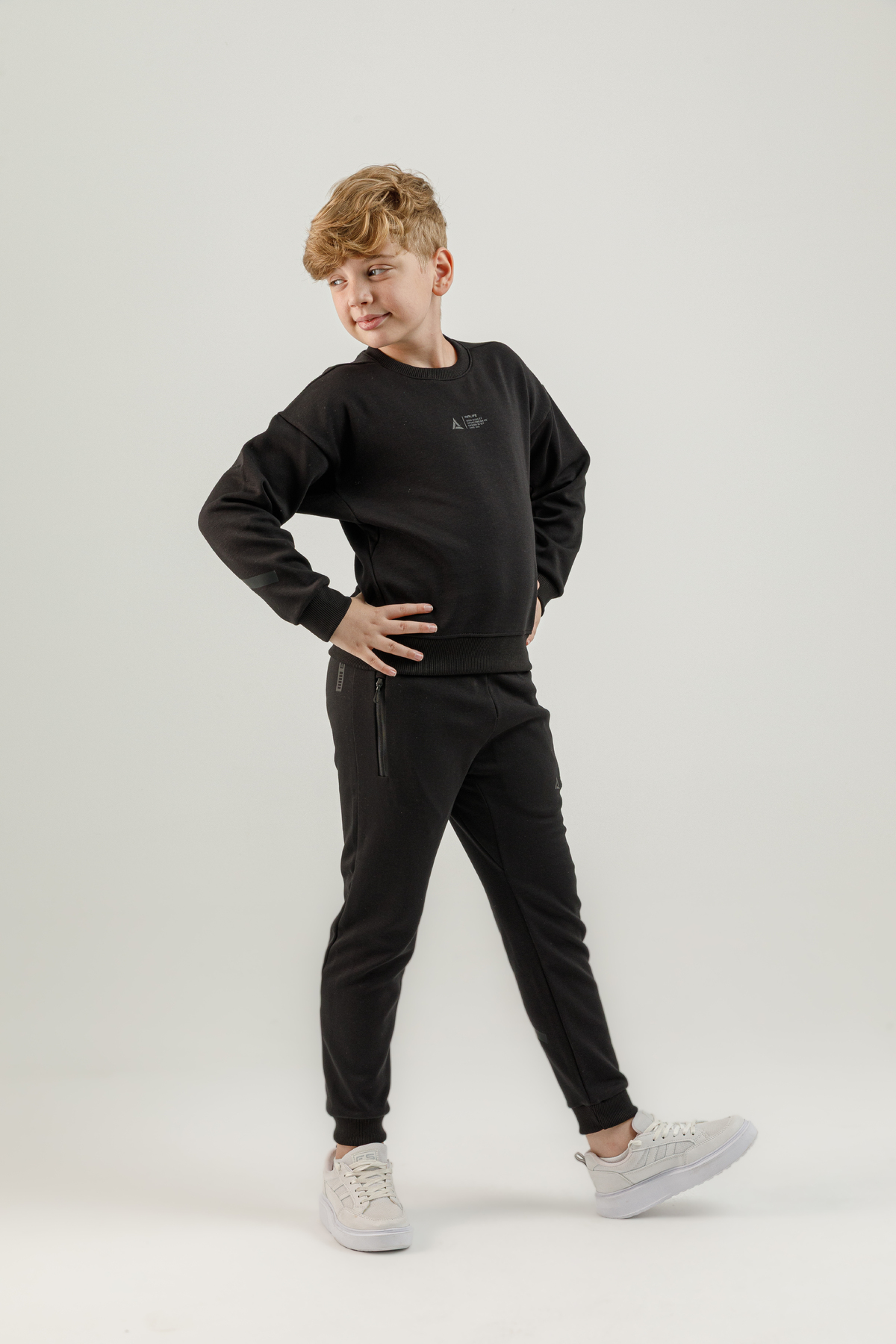 Sıfır Yaka Genç Çocuk Sweatshirt - 180013-U.01