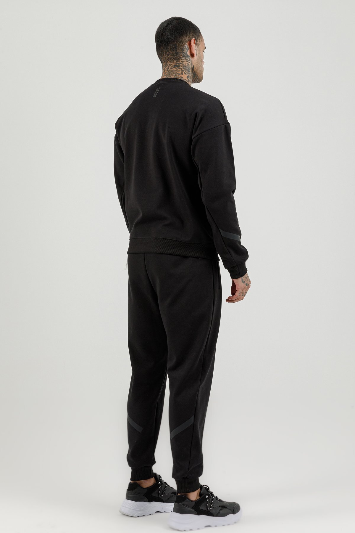 Sıfır Yaka Erkek Sweatshirt - 180011-M.02