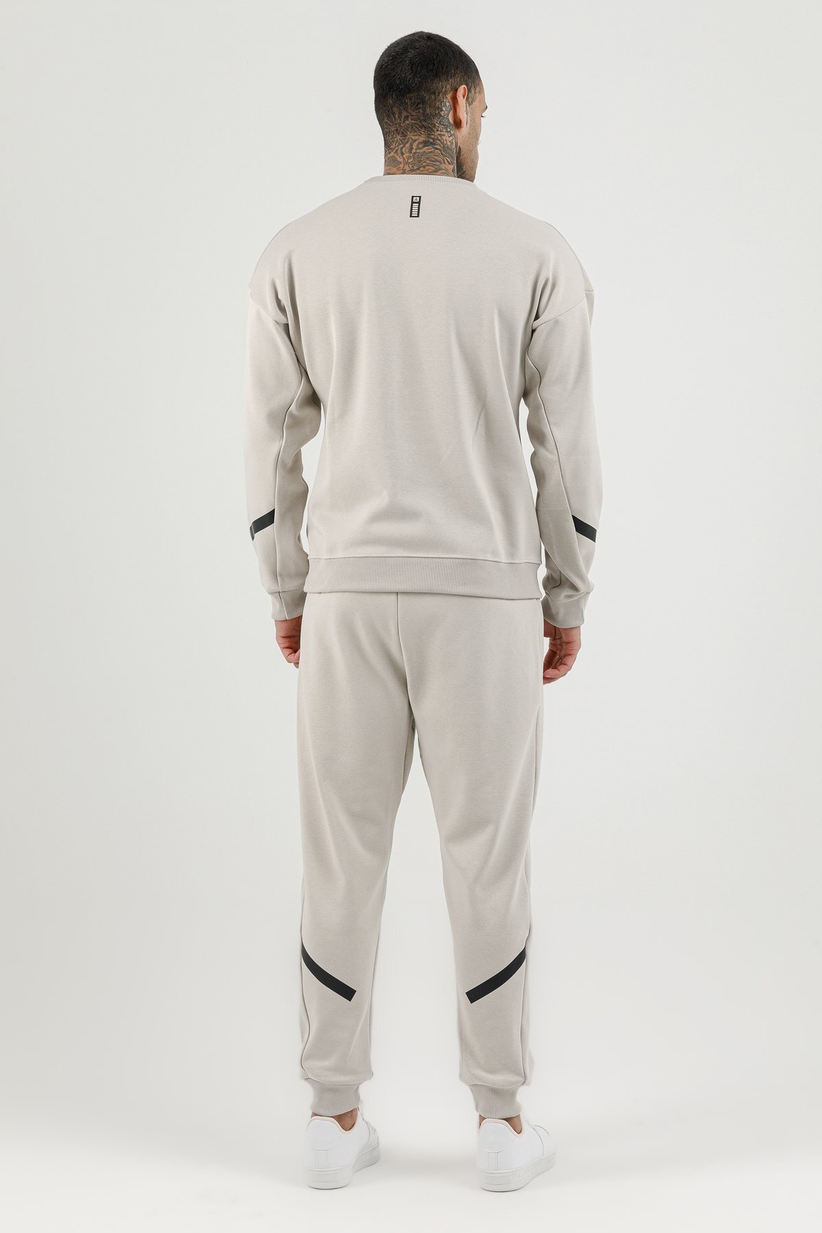 Sıfır Yaka Erkek Sweatshirt - 180011-M.02