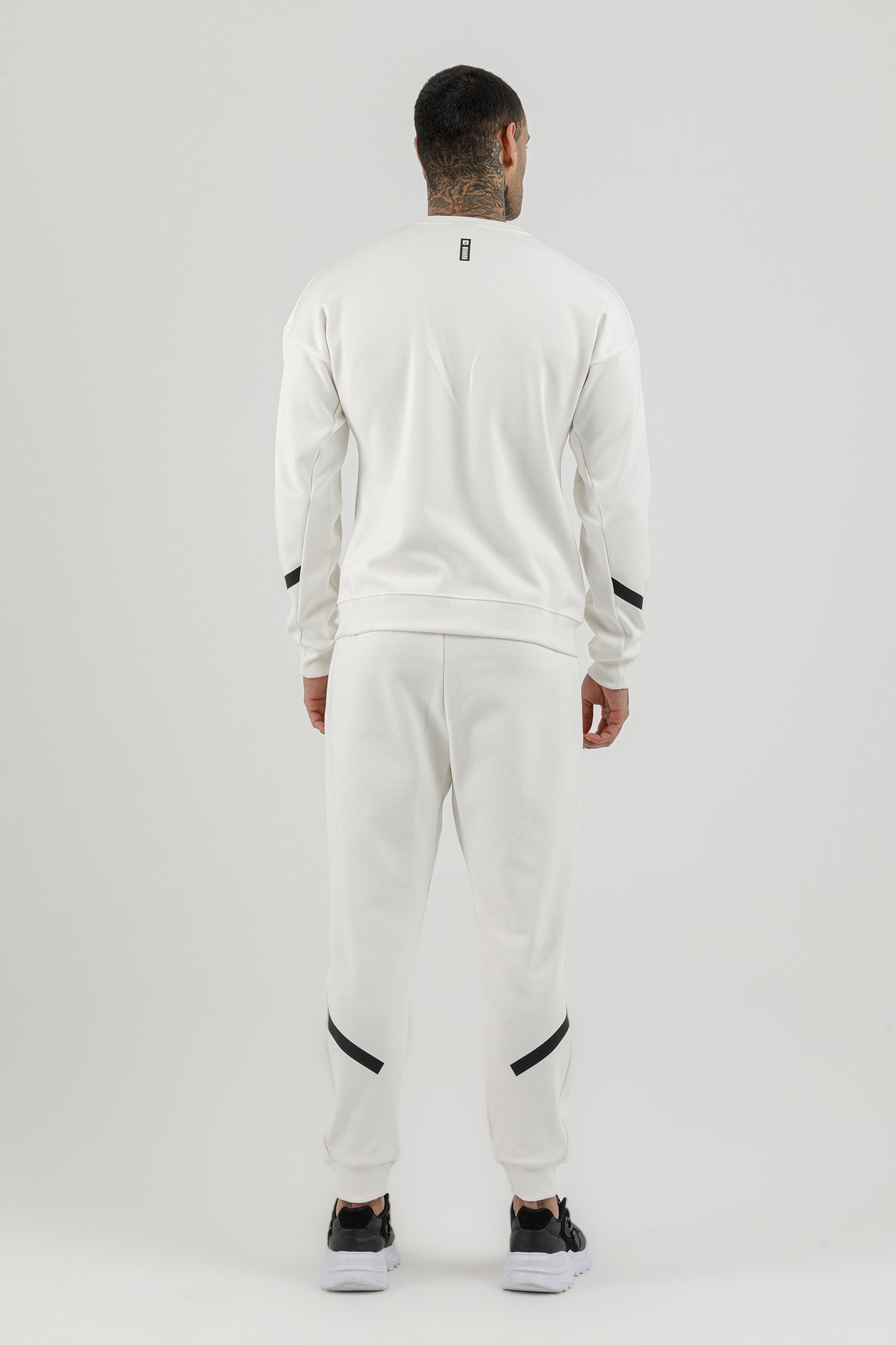 Sıfır Yaka Erkek Sweatshirt - 180011-M.02
