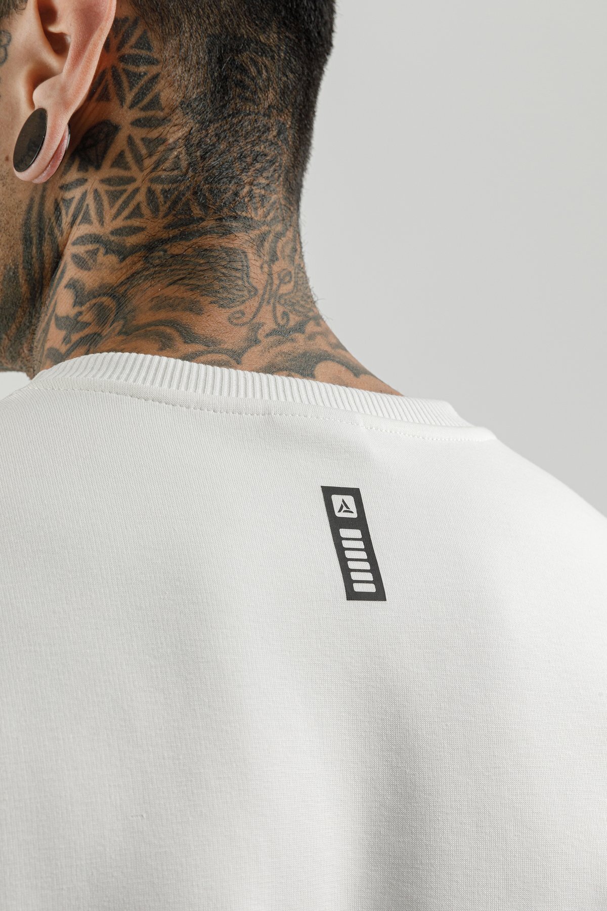 Sıfır Yaka Erkek Sweatshirt - 180011-M.02