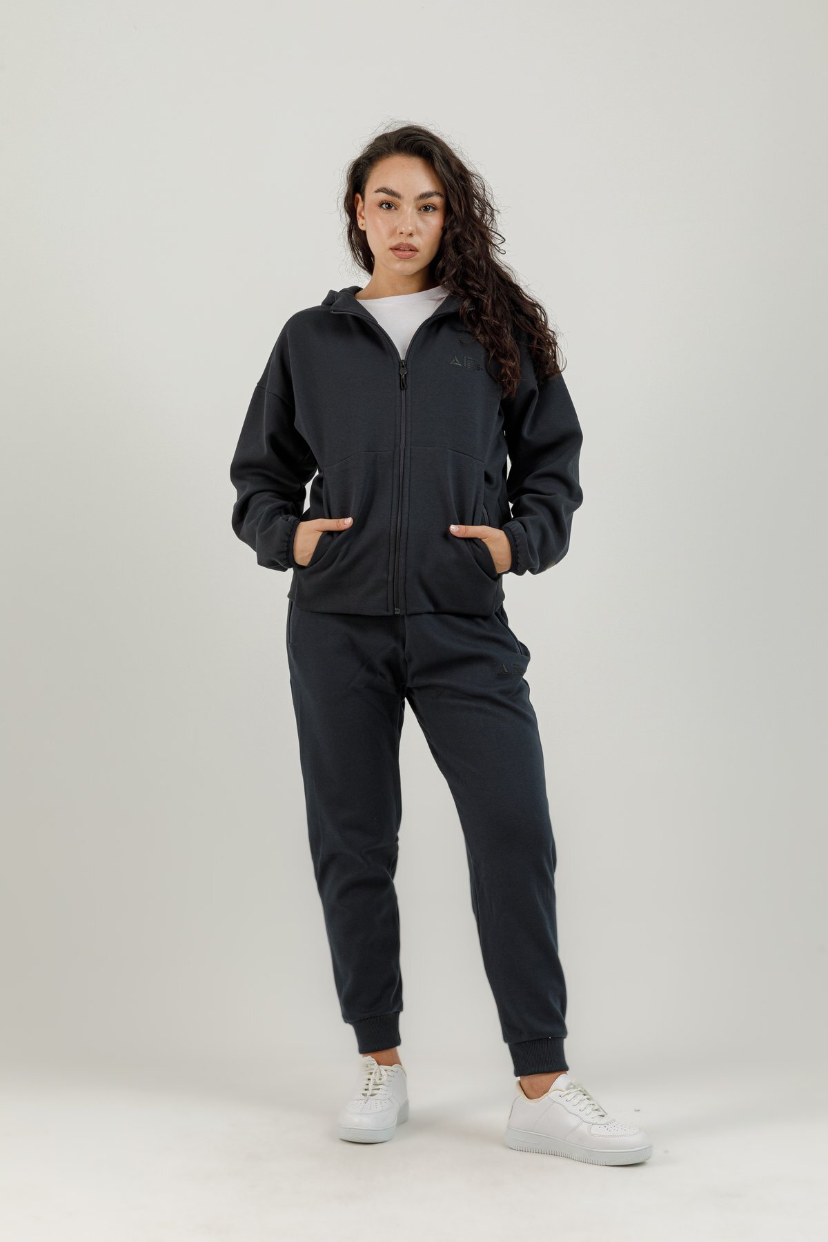 Tam Boy Fermuarlı Kadın Kapüşonlu Sweatshirt - 180015-W.02