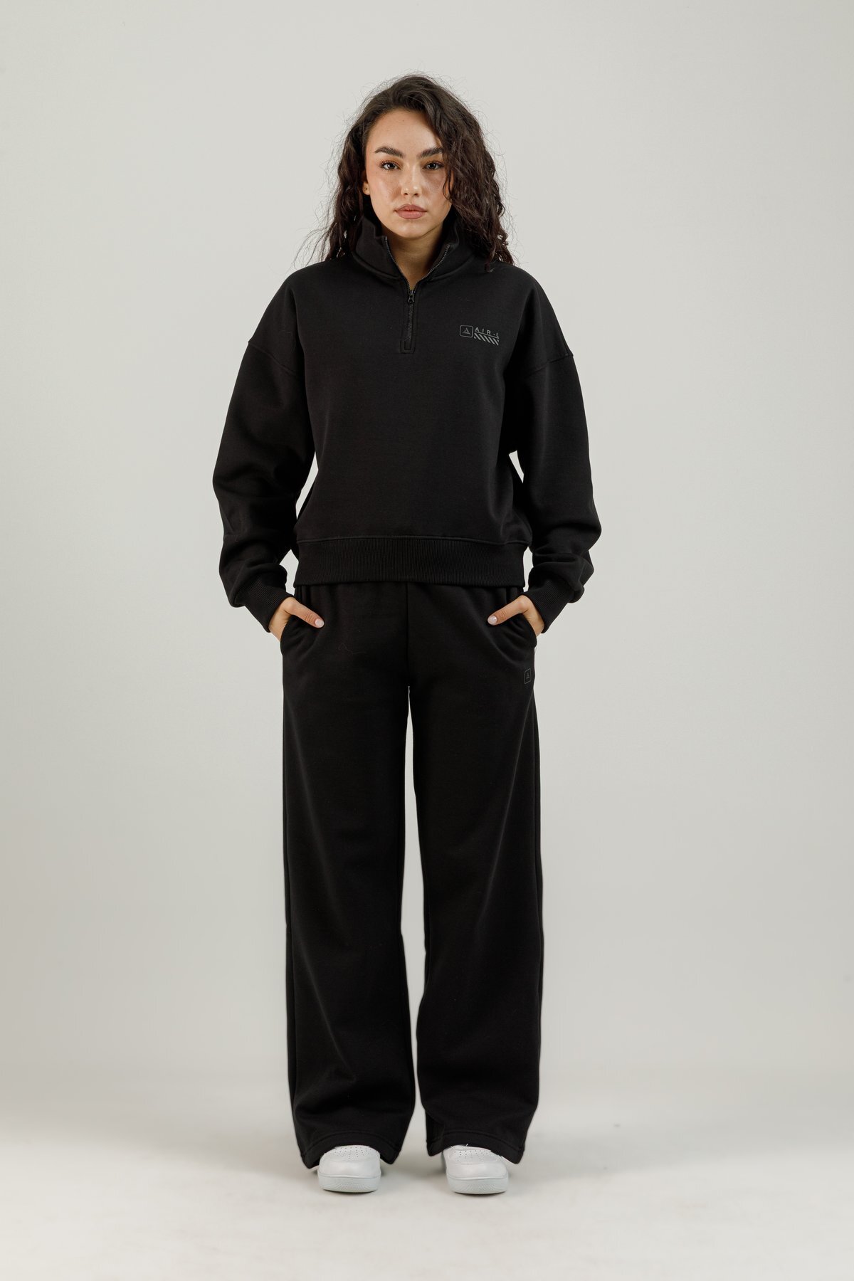 Yarım Fermuarlı Kadın Dik Yaka Sweatshirt - 180022-W.02