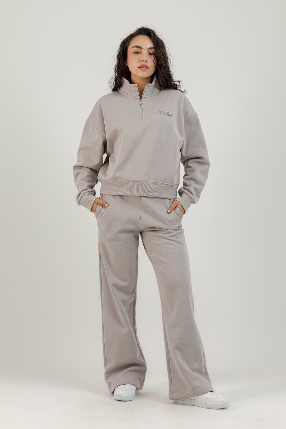Yarım Fermuarlı Kadın Dik Yaka Sweatshirt - 180022-W.02