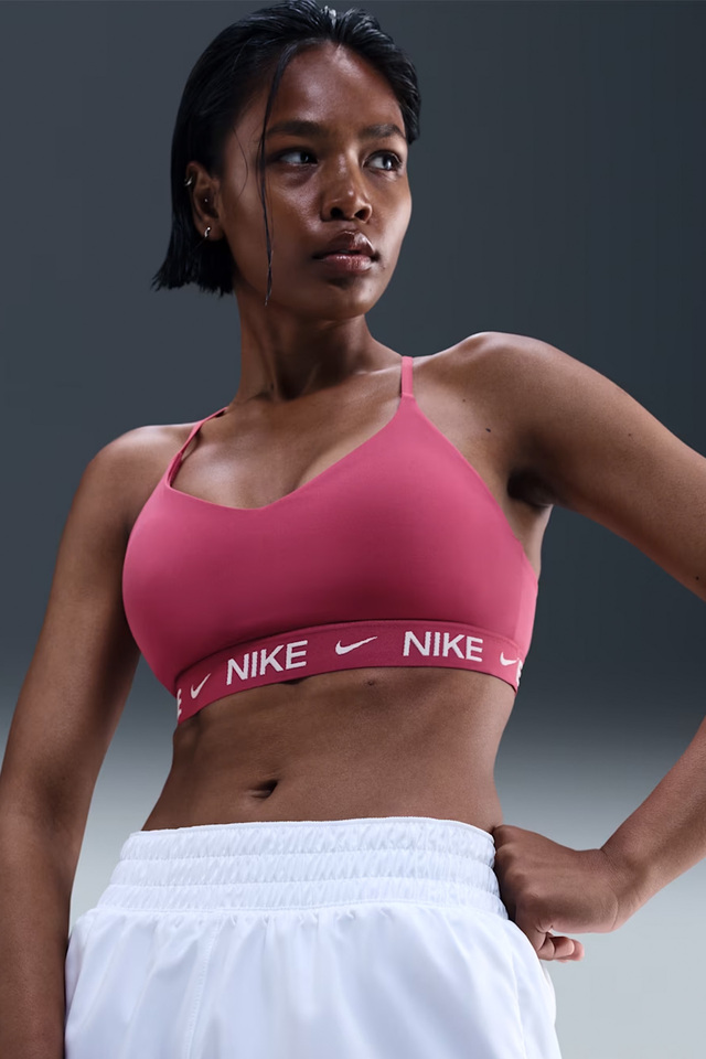 Nike Indy Dri-Fit Light-Support Kadın Antrenman Sporcu Sütyeni