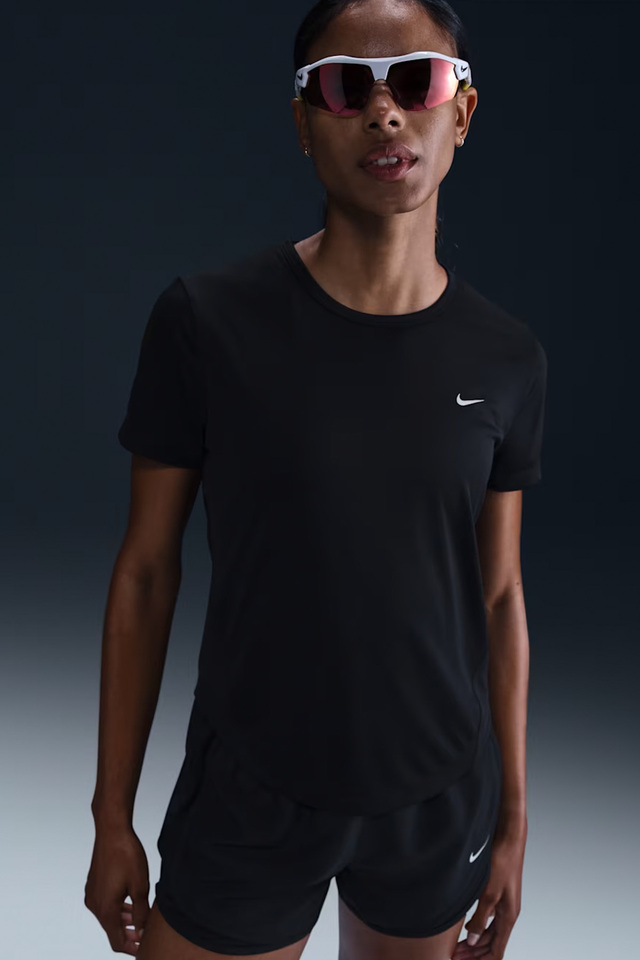 Nike Tempo Dri-Fit Kadın Tişört