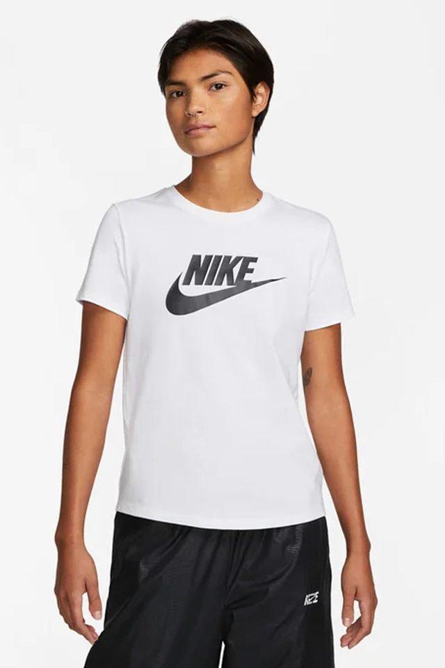 Nike Sportswear Essentials Kadın Pamuklu Logo Günlük Stil Kısa Kolu Tişört
