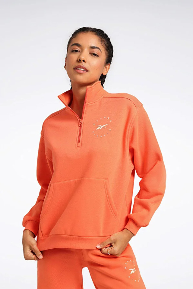 Kadın Dik Yakalı ve Yarım Fermuarlı Üst